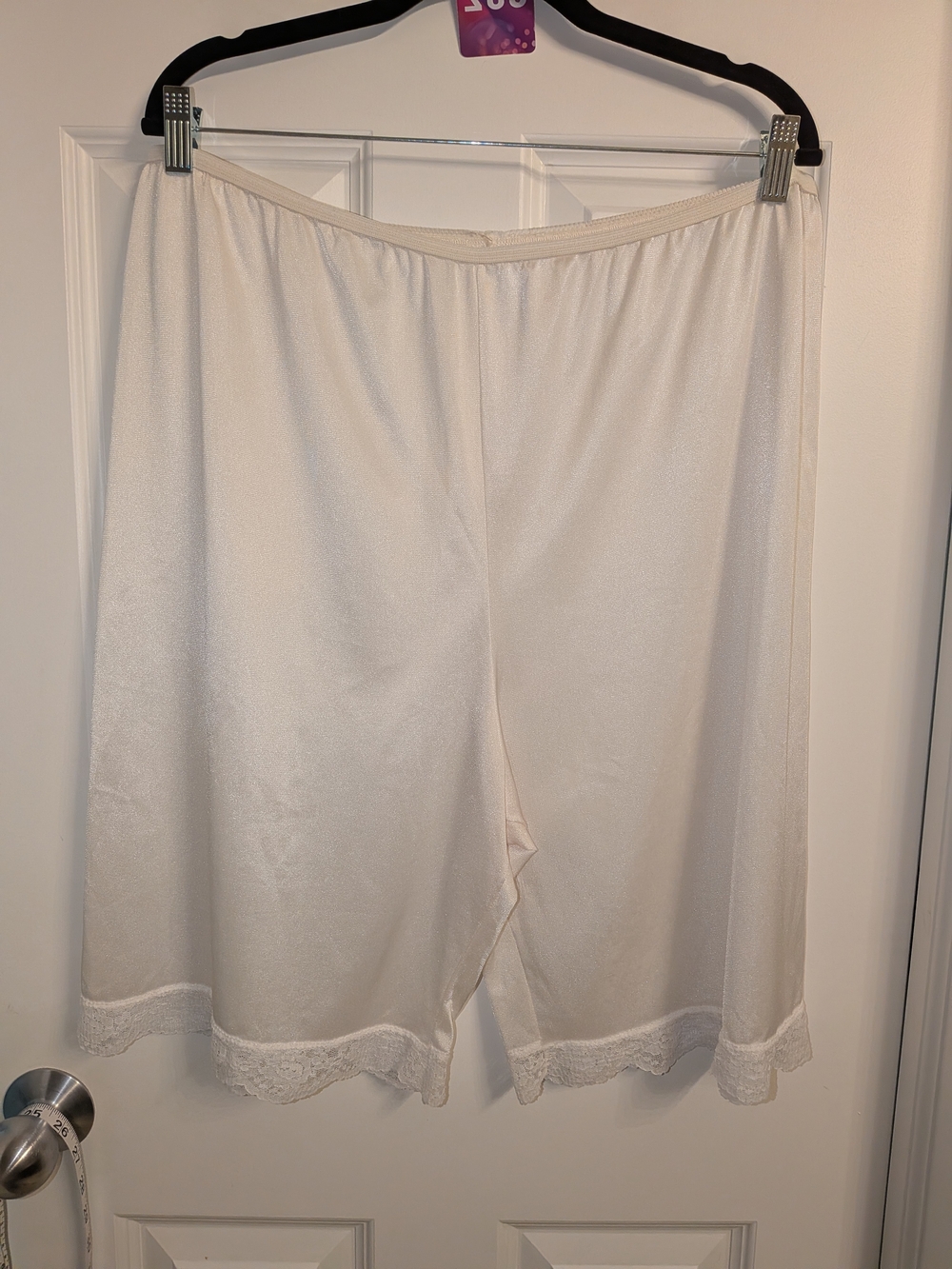Vintage LUXER DAME Ivory Lace-Trim Half Slip Shorts